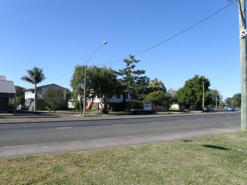 HIGHWAY RE-DEVELOPMENT SITE Picture 3