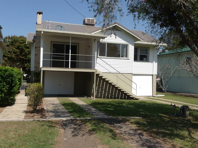 CONVENIENT CENTRAL LOCATION Picture 1