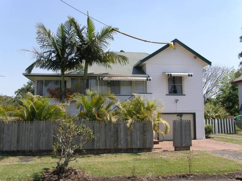 CONVENIENT CENTRAL LOCATION Picture 3