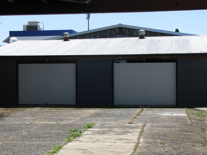 Convenient CBD Fringe office and shed Picture 2