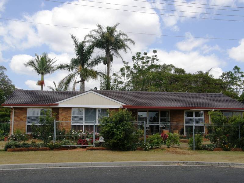 HIDDEN BEAUTY Picture 1