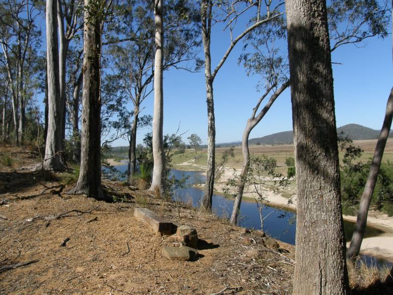 PLANTATION & THE BUSH LIFESTLE Picture 3