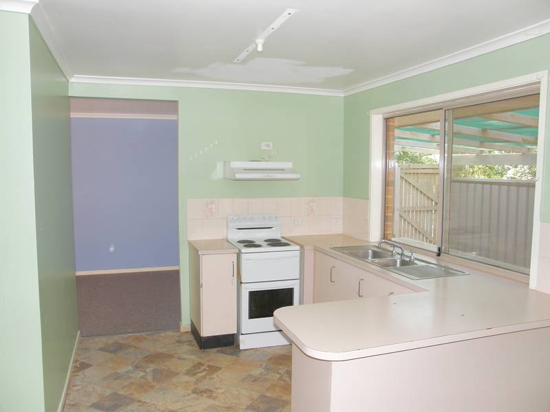 POTENTIAL IN DRESS CIRCLE Picture 3