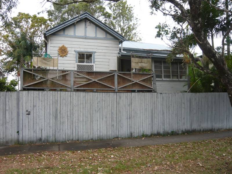 CUTE COTTAGE Picture 1