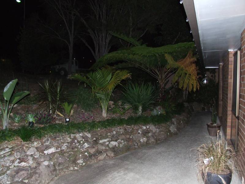 TASTEFULLY RENOVATED Picture 3