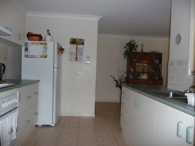 IMMACULATE, PRIME LOCATION Picture 3