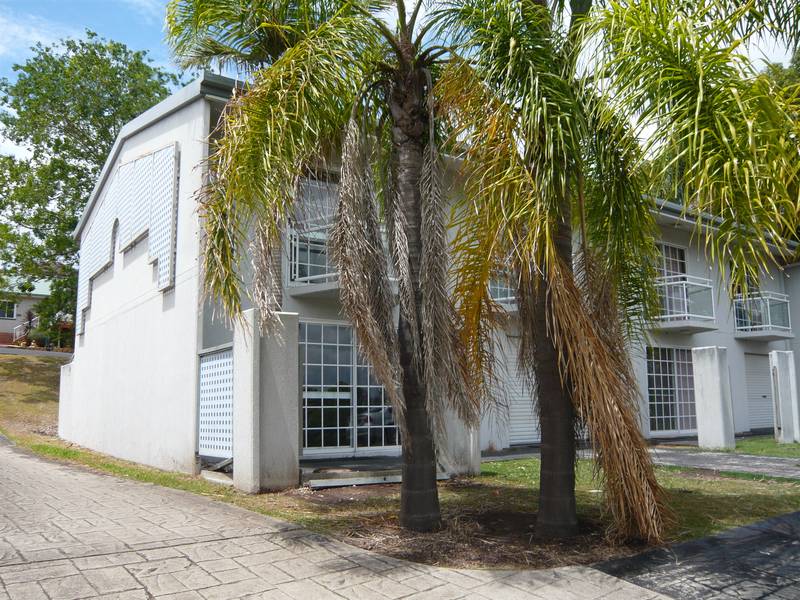 LISMORE HEIGHTS TOWNHOUSE Picture 2