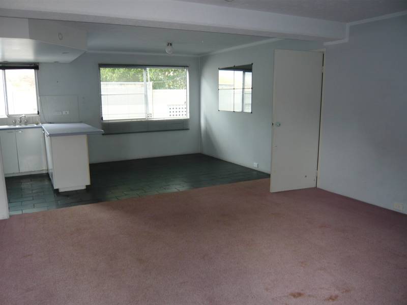 LISMORE HEIGHTS TOWNHOUSE Picture 3