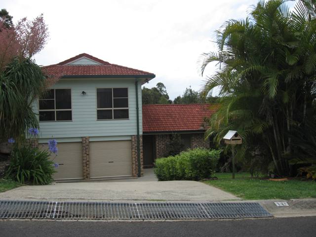 LARGE LISMORE HEIGHTS HOME Picture 1