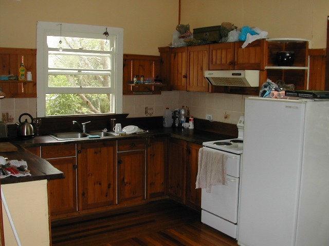 LISMORE HEIGHTS HOME Picture 3