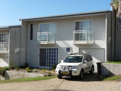 FOR THE INVESTOR OR 1ST HOME BUYERS Picture