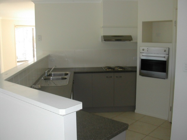 ROOM IN SHARED HOUSE Picture 2