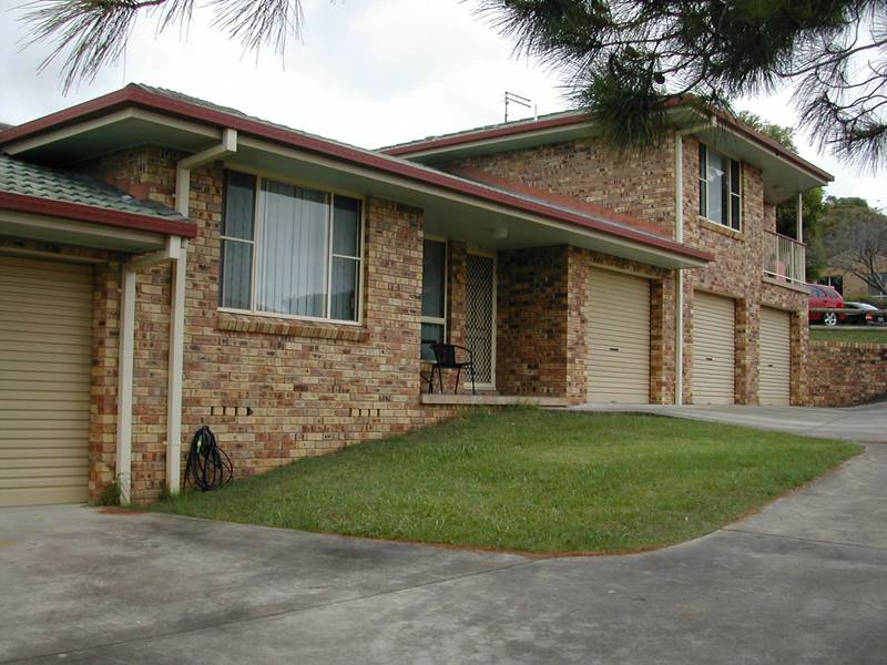 GOONELLABAH TRIPLEX Picture 1