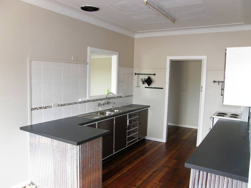 READY TO MOVE IN Picture 3