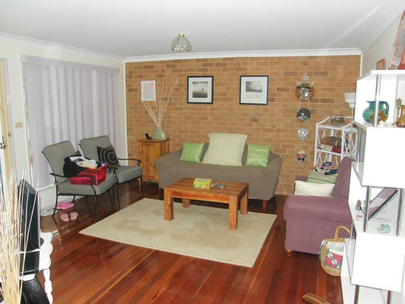 STYLISH UNIT EAST LISMORE Picture 3