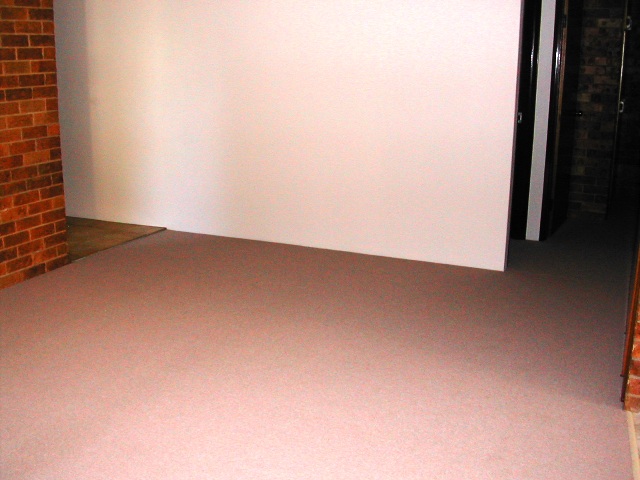 BRICK & TILE DUPLEX Picture 2