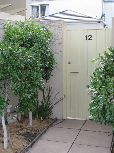 BEACON COVE - Picture