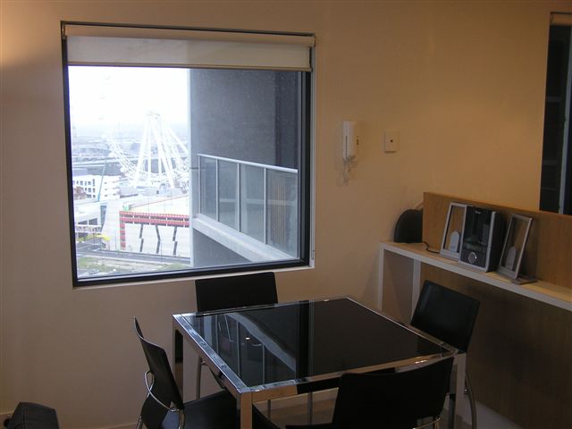 COMMAND MAGNIFICENT WATER VIEWS Picture 3