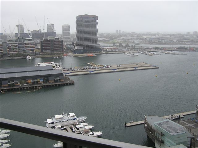 COMMAND MAGNIFICENT WATER VIEWS Picture 1