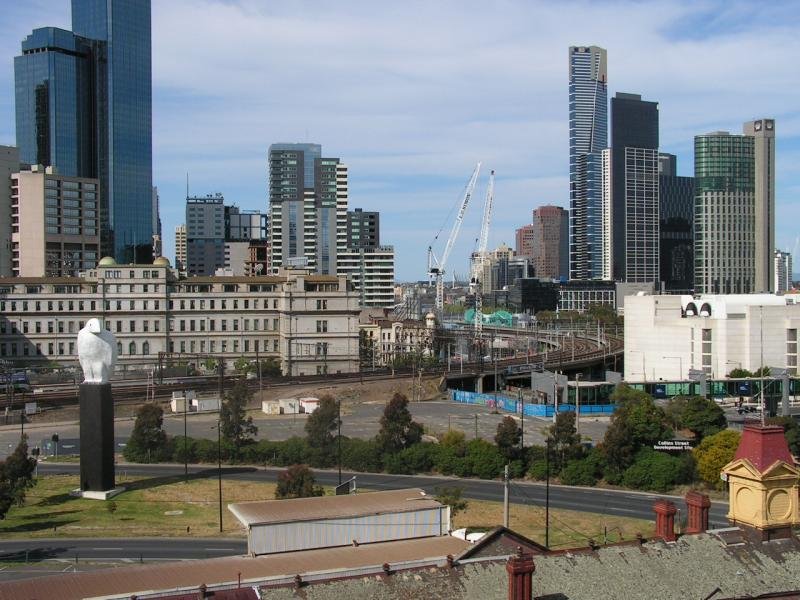 Village Docklands - 1 Bedroom Picture 1