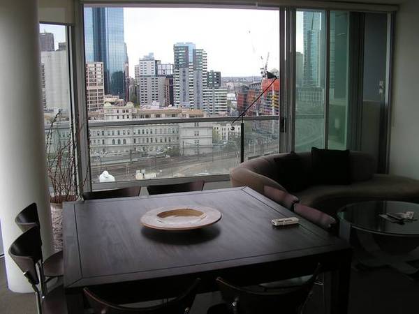 VILLAGE DOCKLANDS Picture VILLAGE DOCKLANDS Picture