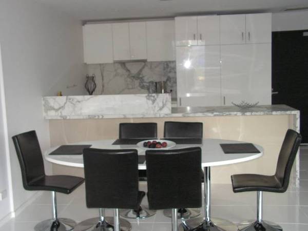 Watergate - Fully Furnished Picture 2