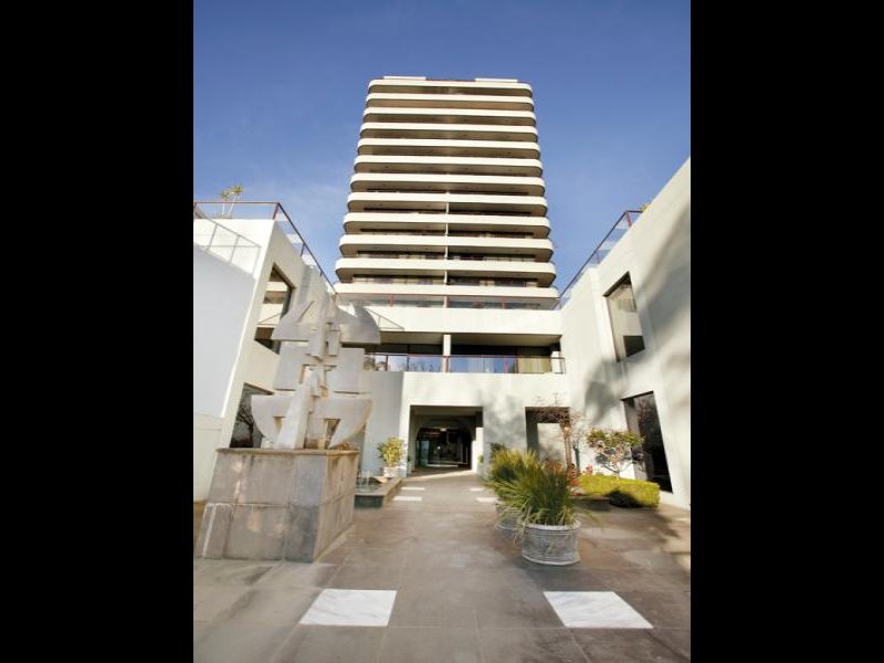 SKY - Luxury fully furnished or unfurnished apartment Picture