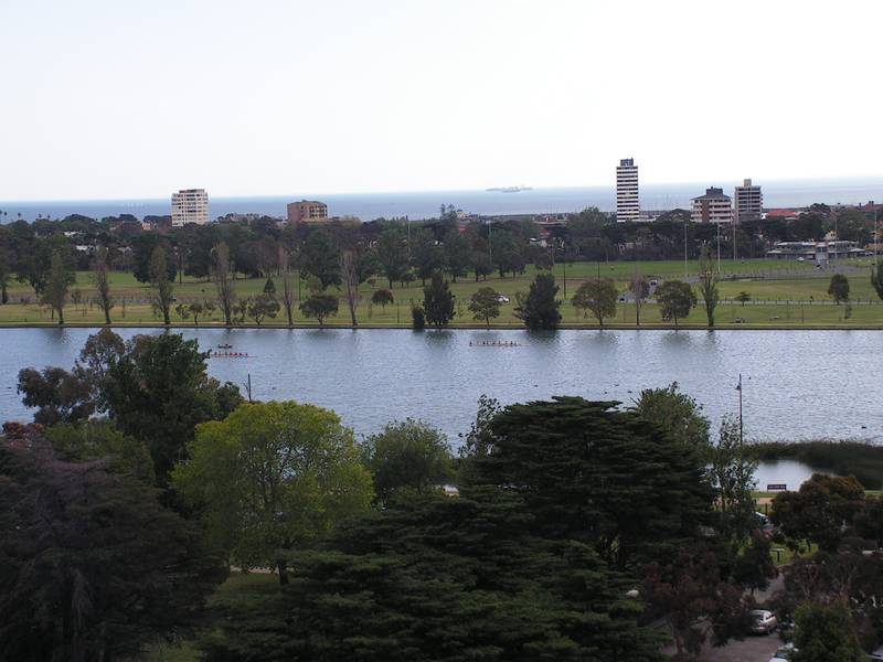 GROSVENOR - 1 Bedroom Fully Furnished Picture 1