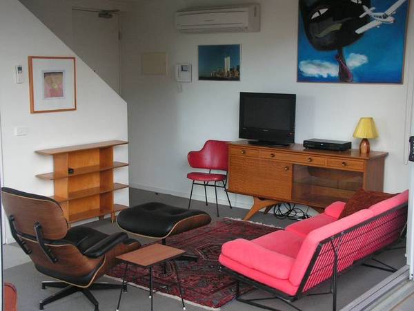 Village Dockalnds Picture