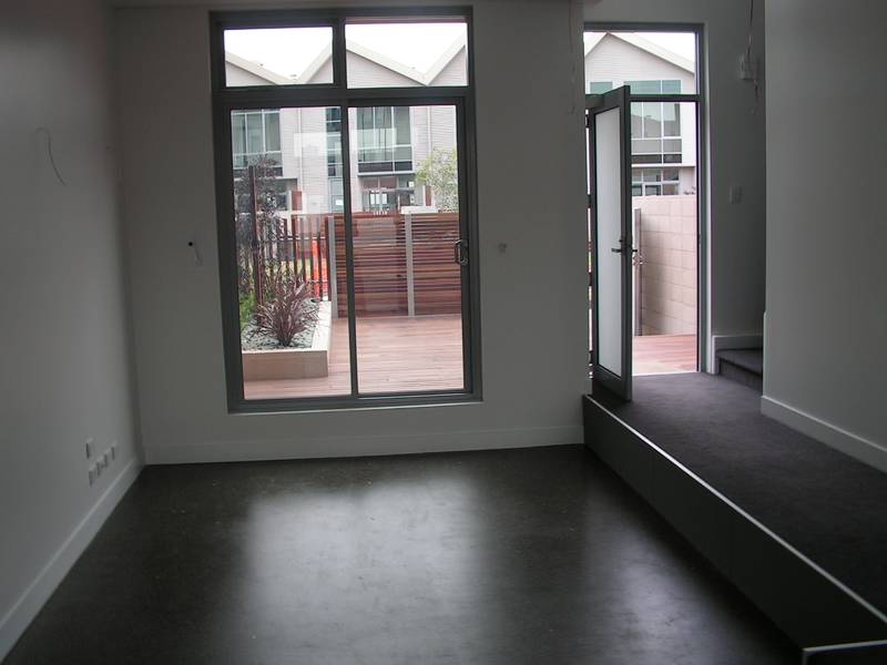 Brand New Warehouse Style Living in Docklands Picture