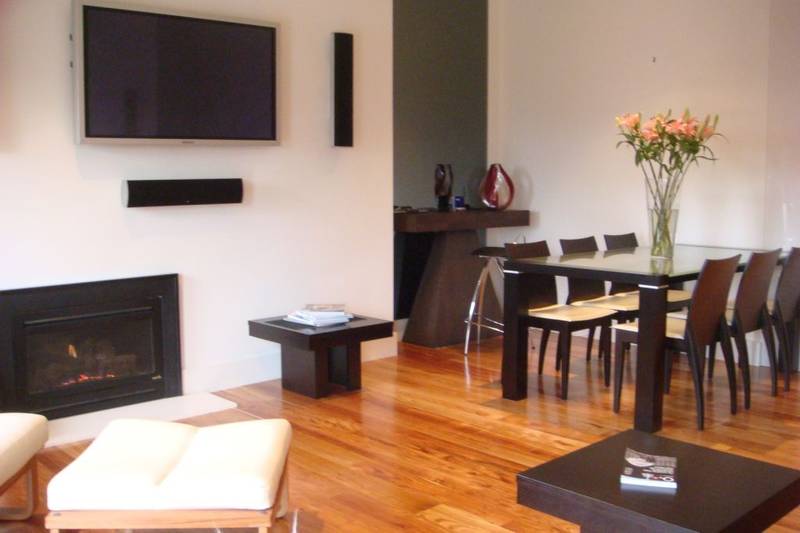 Absolute Beachfront - New York Style - High End Finished Apartment Picture 3