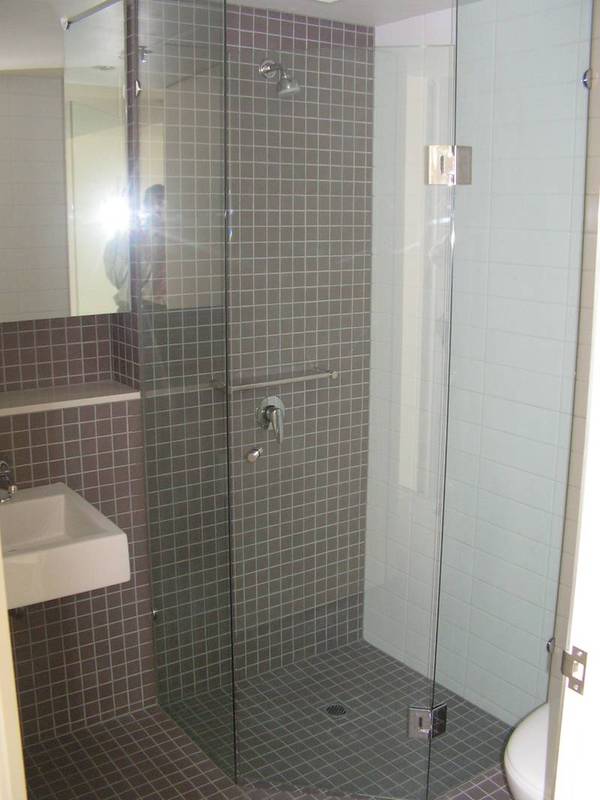 VILLAGE DOCKLANDS Picture