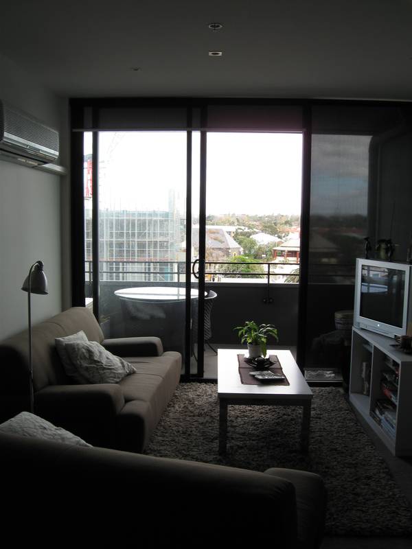 BAYSHORE - 2 BEDROOM Picture 2