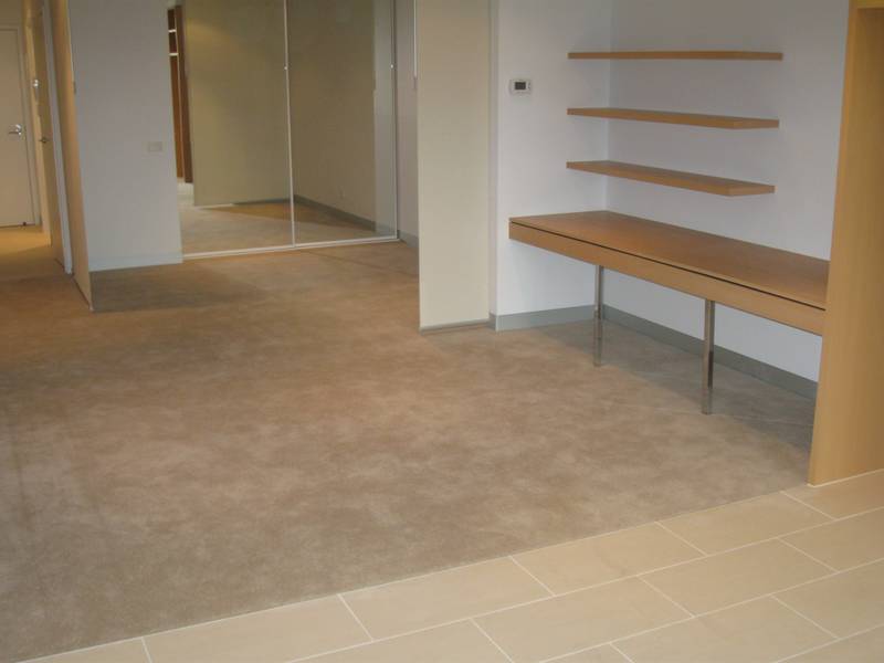 NORTHBANK PLACE - 1 BEDROOM Picture 3