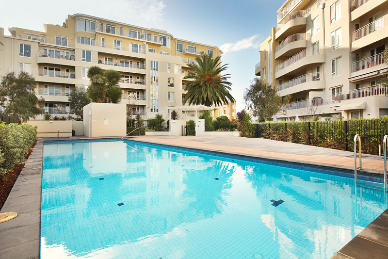 PARK APARTMENTS - ONE BEDROOM Picture 1