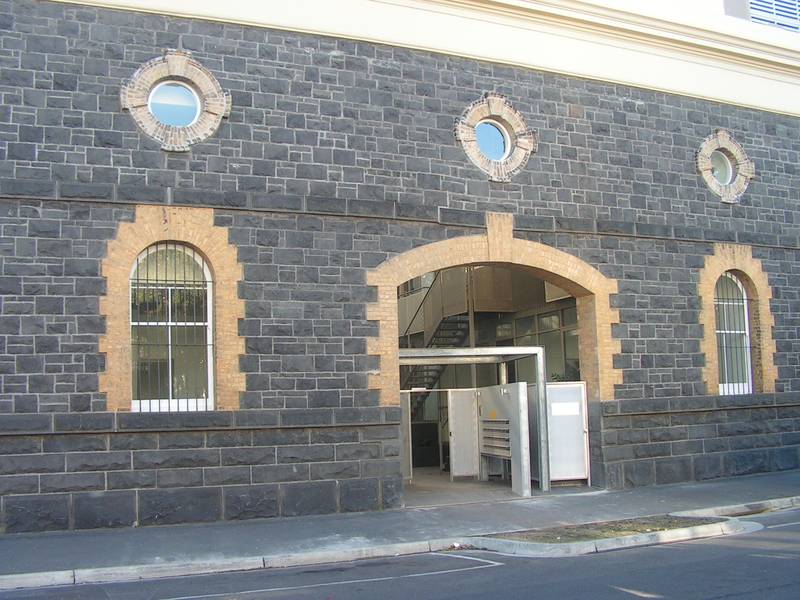 HERITAGE- 1 BEDROOM APARTMENT Picture 1