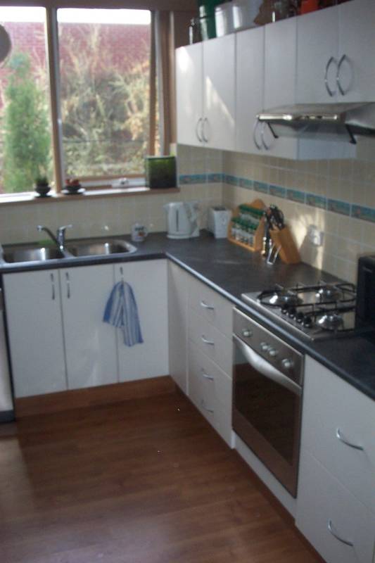 1st floor 2 bedroom security apartment Picture 1