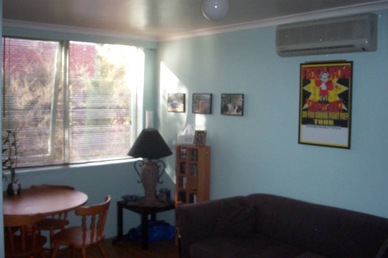 1st floor 2 bedroom security apartment Picture 2