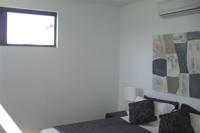 Allegra Port Melbourne Picture 3