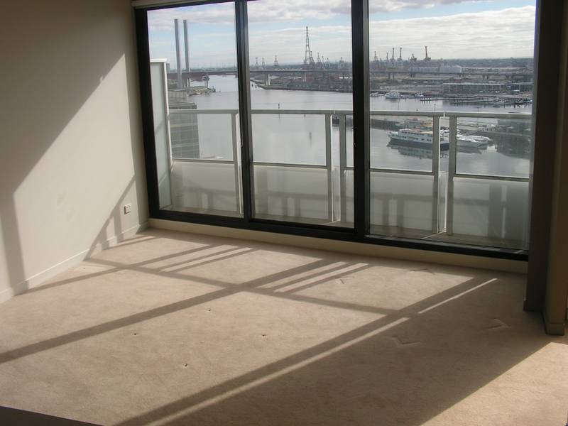 VICTORIA POINT Picture 3