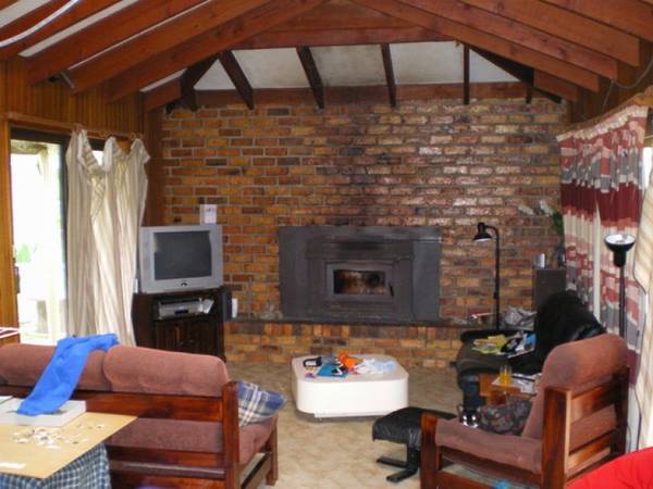 Rural Retreat With No Neighbours Picture