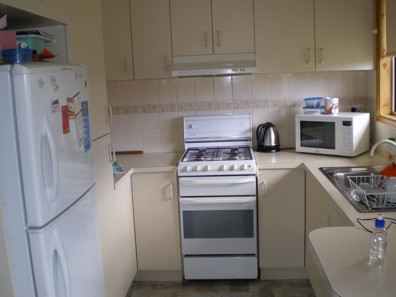 3 Bedroom Brick Home with FSC Flat Picture 3