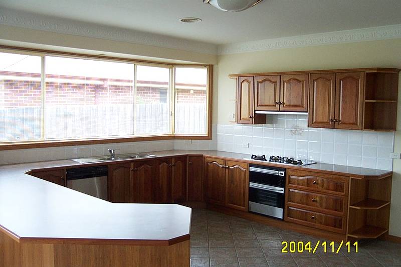 Large 4 bedroom executive home in the best location in Sale Picture Large 4 bedroom executive home in the best location in Sale Picture