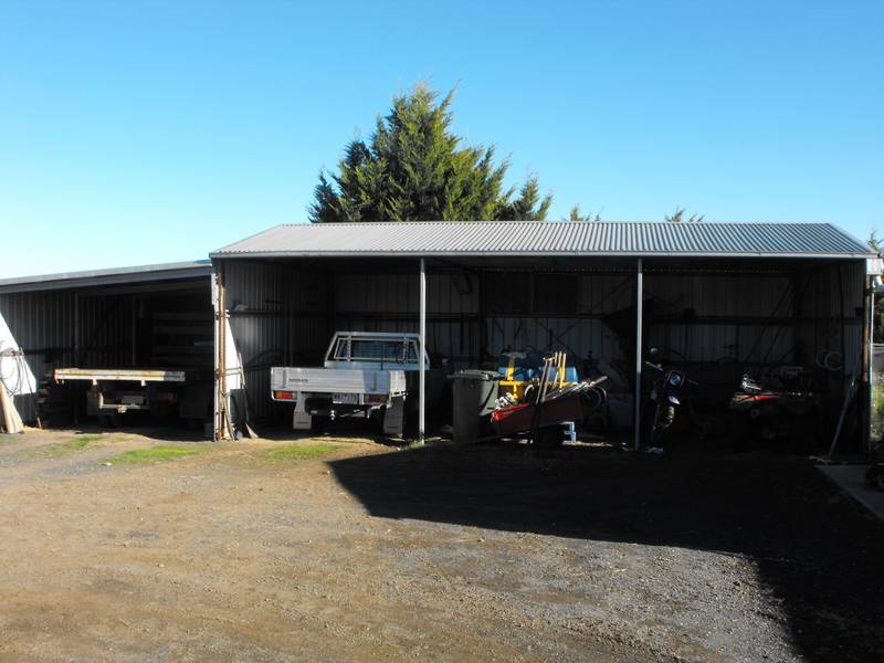 Great Lifestyle Farm With River Frontage Picture 2