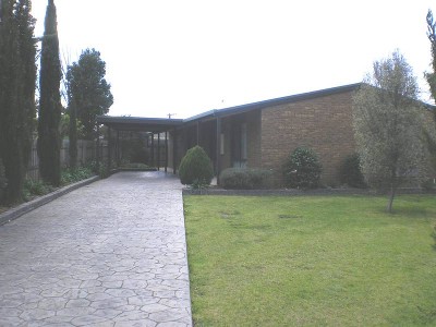 AFFORDABLE FIVE BEDROOM HOME! Picture