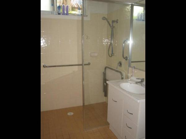 Great home! Great Block of Land! Picture