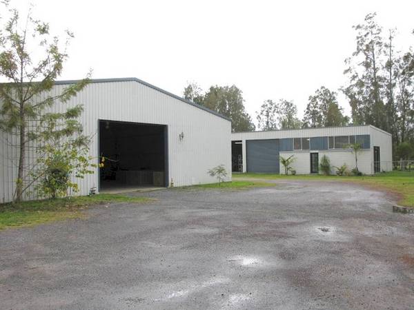 For Sale & For Lease - Offers over $900,000
7 km from Newcastle Airport Picture 1