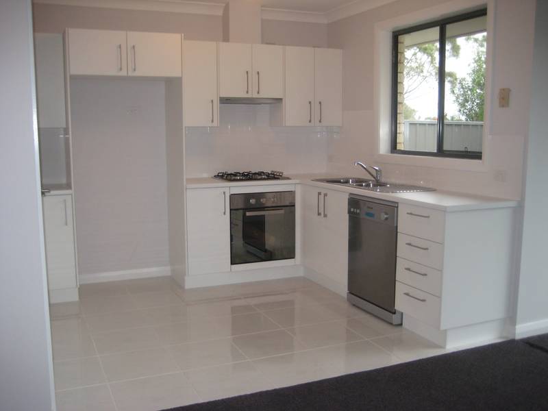 Brand New! Picture 3