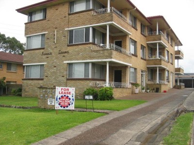 Modern ground floor unit. Picture Modern ground floor unit. Picture