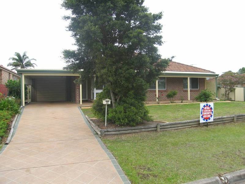 Surrounded by Silence! Picture 3